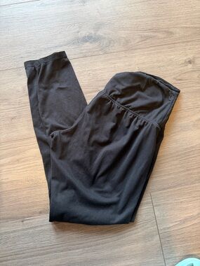 Hot Kiss Black Leggings